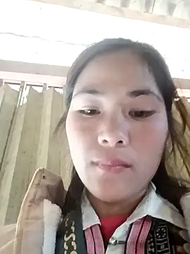 Lyssa-a online show from November 30, 2025, 6:50 am