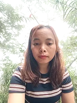 Nguyet2k4 online show from February 23, 2026, 5:27 am