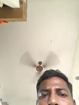 Snapshot of Vickyins480000 chatting on October 27, 2025, 6:06 am Vickyins480000 online show from October 27, 2025, 6:06 am