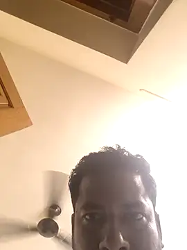 Snapshot of Vickyins480000 chatting on December 4, 2025, 12:47 pm Vickyins480000 online show from December 4, 2025, 12:47 pm