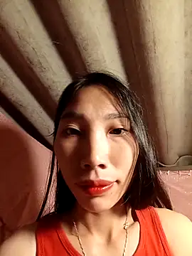 -Kem-01 online show from October 28, 2025, 9:50 pm