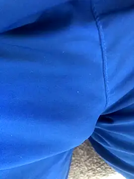 Snapshot of KneelToDaddy chatting on October 16, 2025, 11:00 am KneelToDaddy online show from October 16, 2025, 11:00 am