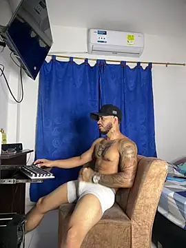 Kylian Alessandro online show from February 18, 2026, 11:06 am