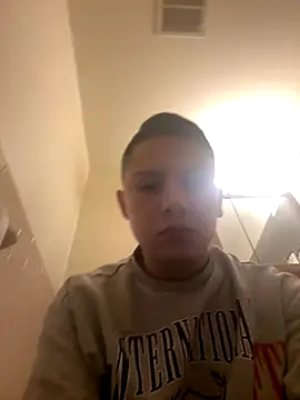 Feloh95 online show from November 12, 2025, 2:28 pm