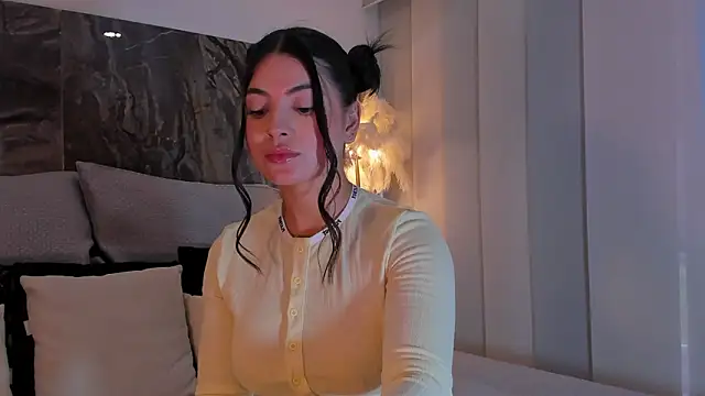 Snapshot of Rashel_Frost_ chatting on February 2, 2026, 7:45 pm Rashel Frost online show from February 2, 2026, 7:45 pm