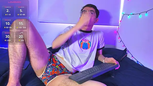 dani angel dark online show from December 19, 2025, 9:11 pm