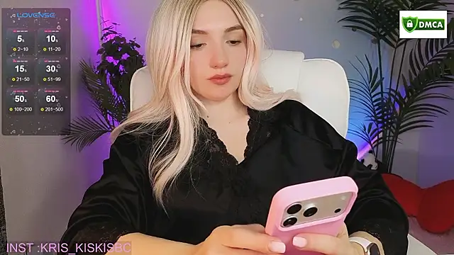 cute cake online show from February 9, 2026, 3:27 pm