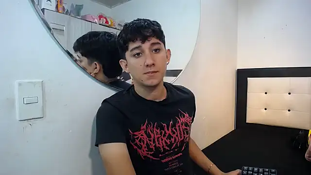 Snapshot of Dravith_Valery chatting on February 2, 2026, 11:53 am Dravith Valery online show from February 2, 2026, 11:53 am