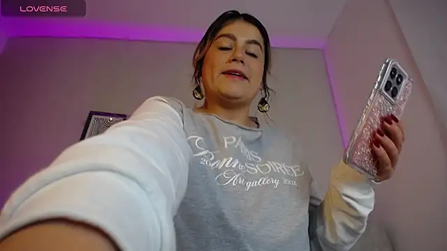 Sweet Bella Valery online show from March 16, 2026, 1:26 pm