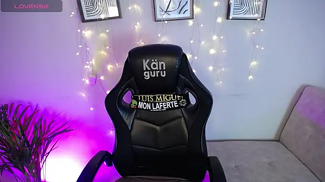 Sweet Bella Valery online show from March 19, 2026, 1:04 pm