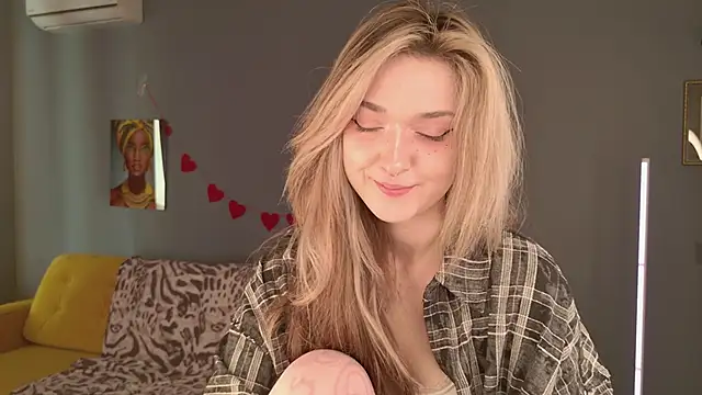 BellaSink online show from March 11, 2026, 5:35 am