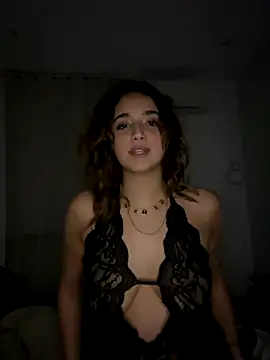 eva dsstt online show from November 4, 2025, 9:58 pm