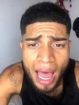 AXionX online show from December 17, 2025, 2:28 am