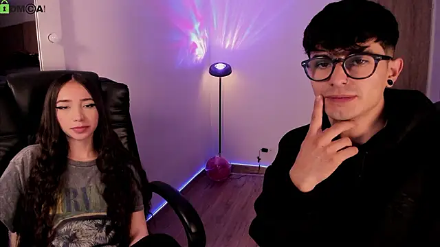 Mikeyvioleta  online show from March 11, 2026, 12:33 pm