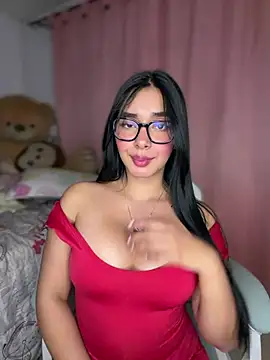 MiaSofia   online show from May 26, 2026, 4:30 am