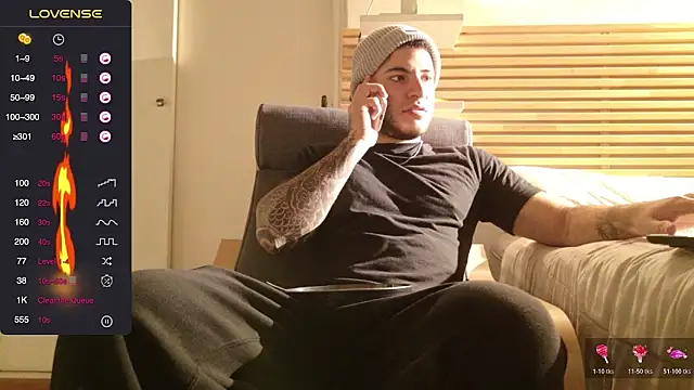 KevinWolf777 online show from November 8, 2025, 11:14 pm