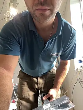 Snapshot of AndyLynn chatting on October 24, 2025, 7:38 am AndyLynn online show from October 24, 2025, 7:38 am