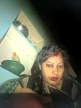 Snapshot of Ragni_bhargav chatting on December 3, 2025, 8:40 pm Ragni bhargav online show from December 3, 2025, 8:40 pm