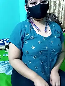 Snapshot of Porimoni22 chatting on January 17, 2026, 12:26 am Porimoni22 online show from January 17, 2026, 12:26 am