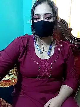 Snapshot of Porimoni22 chatting on February 2, 2026, 9:41 am Porimoni22 online show from February 2, 2026, 9:41 am