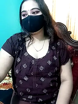 Snapshot of Porimoni22 chatting on February 6, 2026, 10:29 am Porimoni22 online show from February 6, 2026, 10:29 am