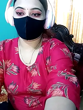 Snapshot of Porimoni22 chatting on February 7, 2026, 10:41 am Porimoni22 online show from February 7, 2026, 10:41 am