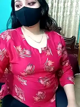 Snapshot of Porimoni22 chatting on February 14, 2026, 10:50 pm Porimoni22 online show from February 14, 2026, 10:50 pm