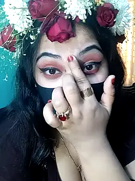 Snapshot of Porimoni22 chatting on February 21, 2026, 11:11 am Porimoni22 online show from February 21, 2026, 11:11 am