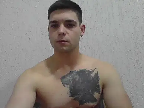 Zure-xxx online show from November 25, 2025, 3:28 am