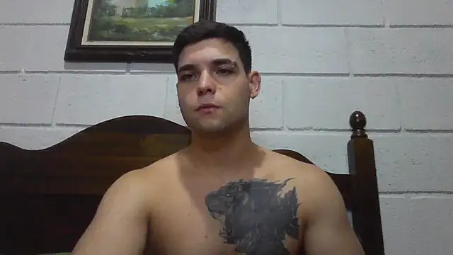 Zure-xxx online show from May 19, 2026, 2:51 am
