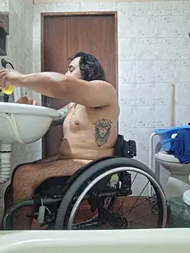 Rueditasss online show from February 10, 2026, 2:43 pm