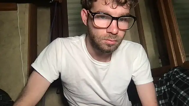 Snapshot of TyKindaNasty chatting on February 6, 2026, 2:42 pm TyKindaNasty online show from February 6, 2026, 2:42 pm