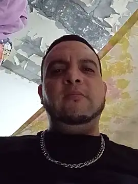 Snapshot of Cogelonregio chatting on August 4, 2026, 3:14 pm Cogelonregio online show from August 4, 2026, 3:14 pm