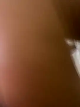 Malusafadinha00 online show from October 18, 2025, 8:37 am