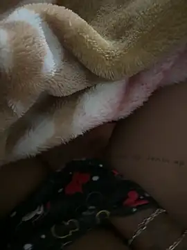 Malusafadinha00 online show from May 31, 2026, 7:26 am