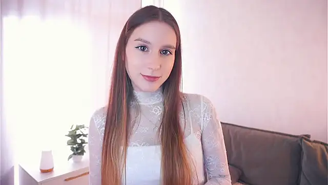 AmyMainer online show from October 19, 2025, 8:48 am