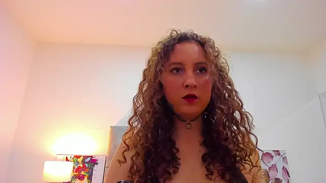 SharonMartini online show from October 20, 2025, 1:22 pm