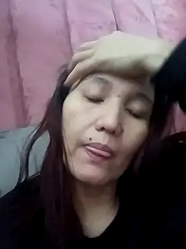 Bigtitsass81 online show from November 9, 2025, 6:06 pm