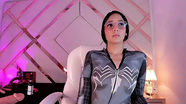 Snapshot of michelle_cutee_ chatting on January 10, 2026, 8:10 pm michelle cutee online show from January 10, 2026, 8:10 pm