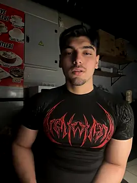 Snapshot of emir343475 chatting on November 7, 2025, 7:14 pm emir343475 online show from November 7, 2025, 7:14 pm