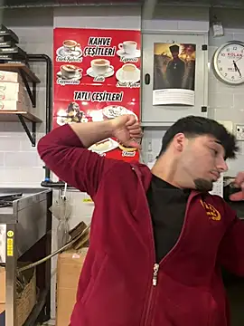 Snapshot of emir343475 chatting on March 28, 2026, 2:27 pm emir343475 online show from March 28, 2026, 2:27 pm