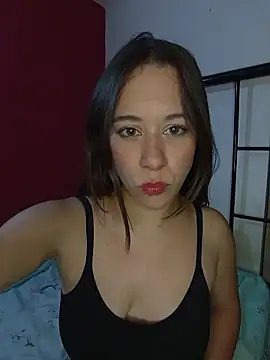 Snapshot of SweetKylie chatting on October 19, 2025, 4:46 am SweetKylie online show from October 19, 2025, 4:46 am