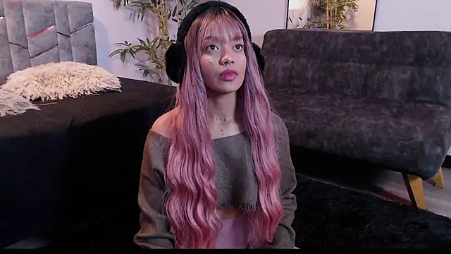 Miss koko  online show from October 27, 2025, 11:31 pm