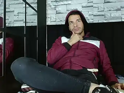 Snapshot of pether_hairy chatting on November 14, 2025, 4:00 am pether hairy online show from November 14, 2025, 4:00 am