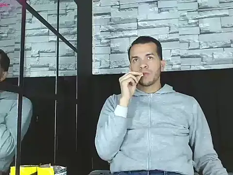 Snapshot of pether_hairy chatting on November 30, 2025, 2:59 am pether hairy online show from November 30, 2025, 2:59 am