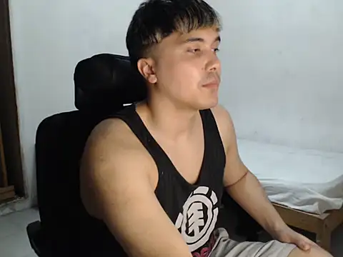 Snapshot of CuteAlexBoy chatting on December 19, 2025, 2:57 pm CuteAlexBoy online show from December 19, 2025, 2:57 pm