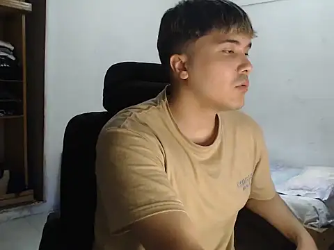 Snapshot of CuteAlexBoy chatting on February 11, 2026, 8:25 pm CuteAlexBoy online show from February 11, 2026, 8:25 pm