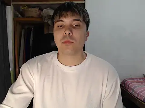 Snapshot of CuteAlexBoy chatting on March 10, 2026, 1:38 pm CuteAlexBoy online show from March 10, 2026, 1:38 pm