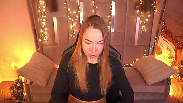 VixenMuse online show from February 23, 2026, 8:17 pm