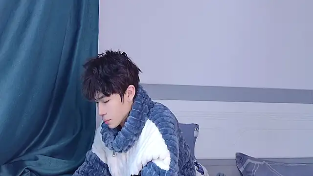 Snapshot of Stuffy-111 chatting on October 25, 2025, 4:53 am Stuffy-111 online show from October 25, 2025, 4:53 am